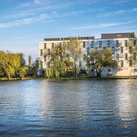 Best Western Plus Lakeside Hotel Székesfehérvár Εξωτερικό φωτογραφία
