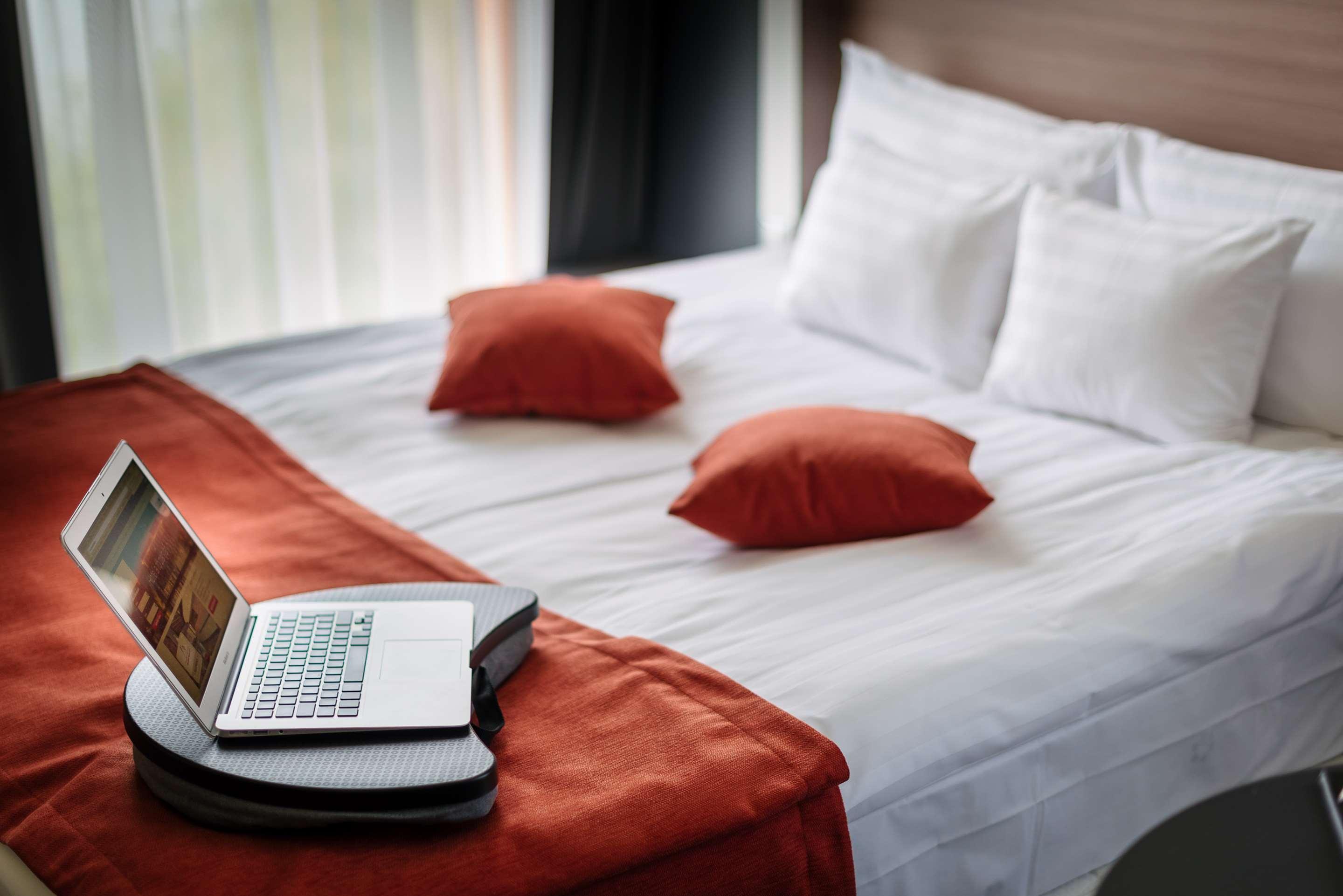 Best Western Plus Lakeside Hotel Székesfehérvár Εξωτερικό φωτογραφία