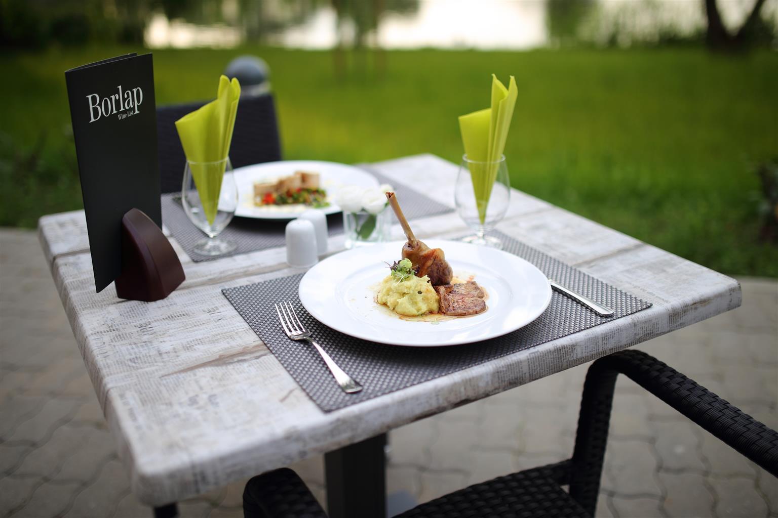 Best Western Plus Lakeside Hotel Székesfehérvár Εξωτερικό φωτογραφία